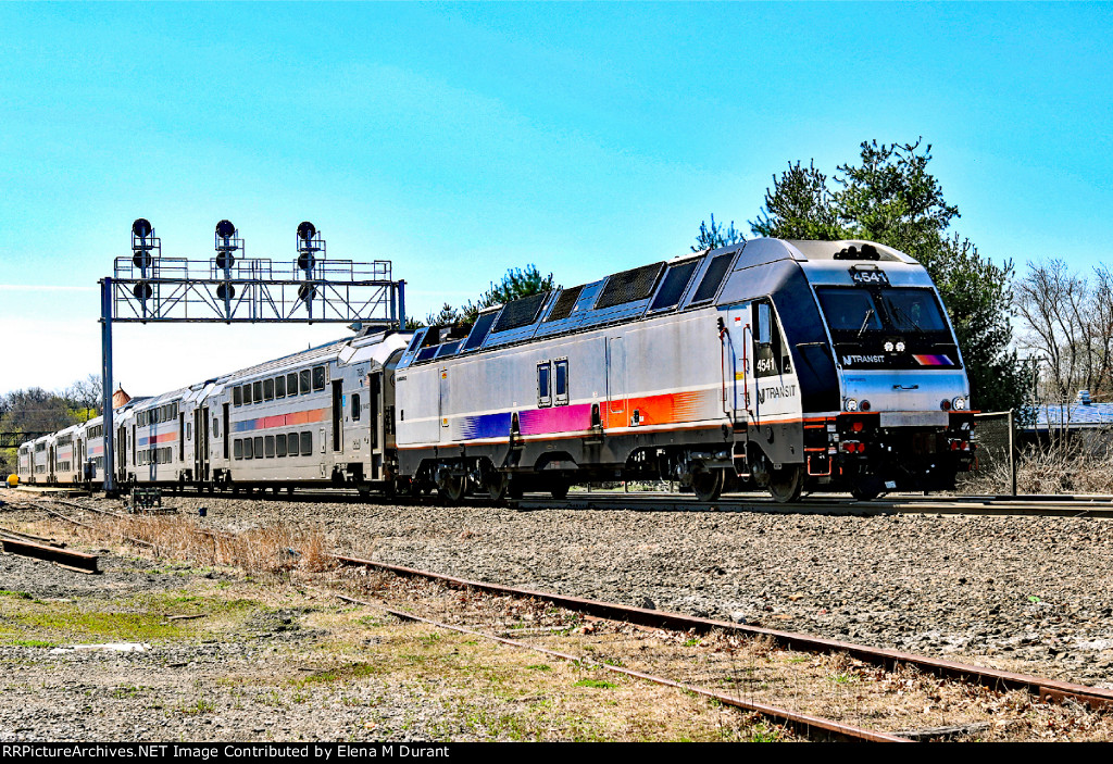 NJT 4541 on Train 1111